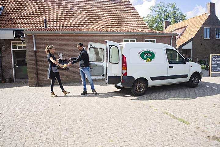 Peter Roelse en Lisa de Ridder van kaasboerderij Schellach